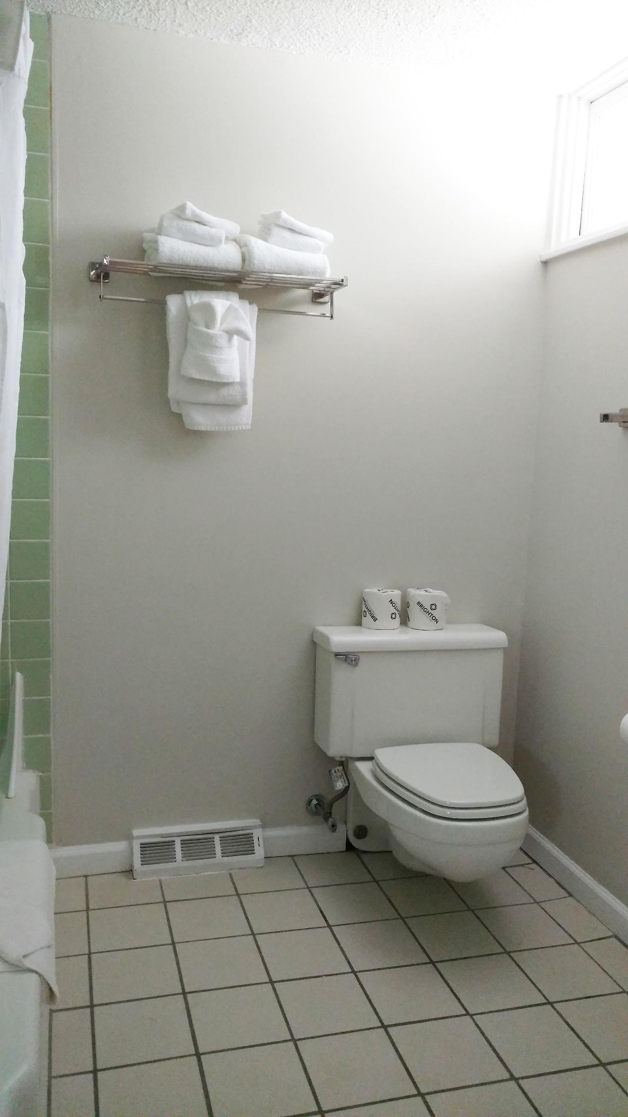 Americas Best Value Inn-Painted Post Экстерьер фото